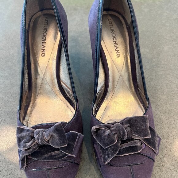 Feminine Lavender Suede Velvet Bow Round Toe Cuban Heel Arturo Chiang Size 6.5 - Picture 1 of 7
